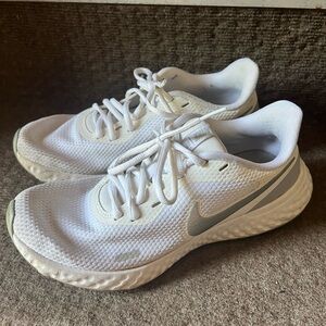 Nike White and Gray Running Shoes